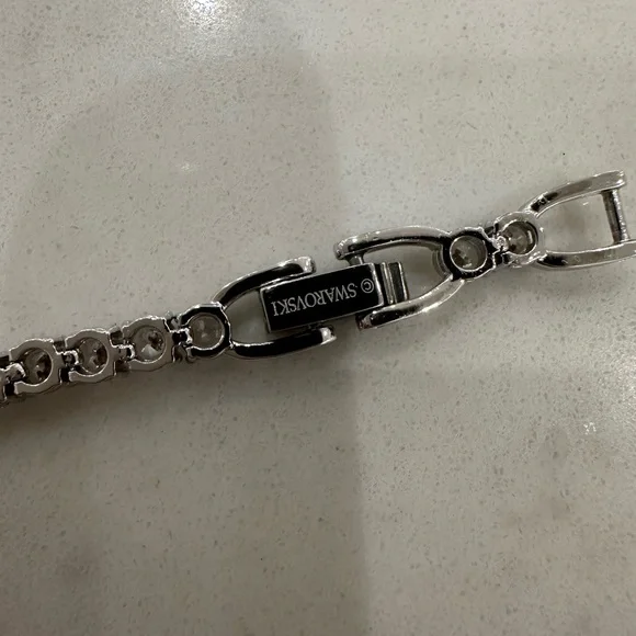 Swarovski Matrix Tennis Bracelet - Picture 3 of 4